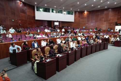 img-20231114-wa00095697619183550164430-500x334 Asume Sergio López Sánchez presidencia de Jucopo en el Congreso de Oaxaca