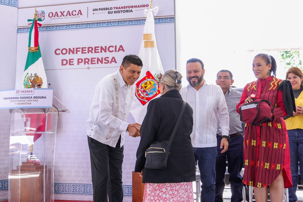 GOBERNADOR-OAXACA-SEGURO-4 Ponen en marcha Operativo Oaxaca Segura para la atención integral de la incidencia delictiva