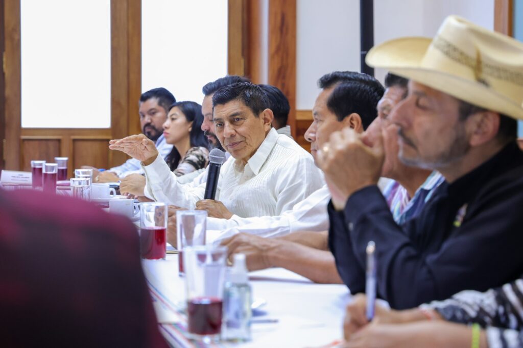 Escucha-Mesa-de-Atencion-Agraria-Federal-y-Estatal-problematica-de-San-Andres-Teotilalpam-2-1024x683 Escucha Mesa de Atención Agraria Federal y Estatal problemática de San Andrés Teotilálpam